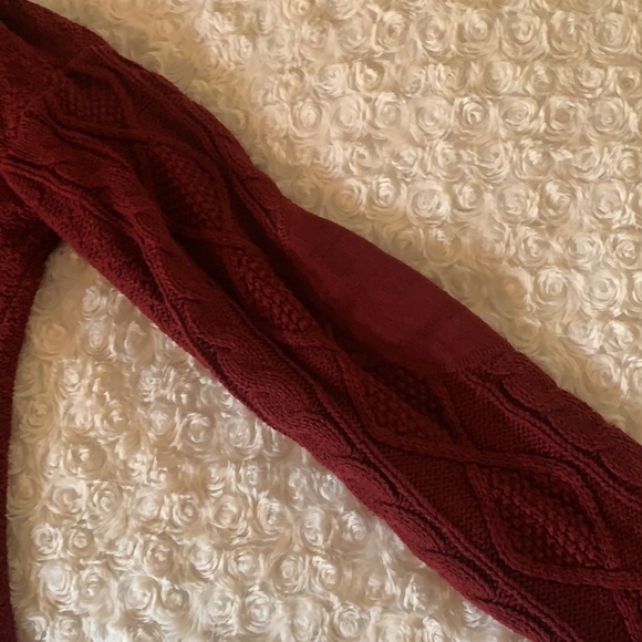 BDG-Red Oversized Sweater - Picture 2 of 4